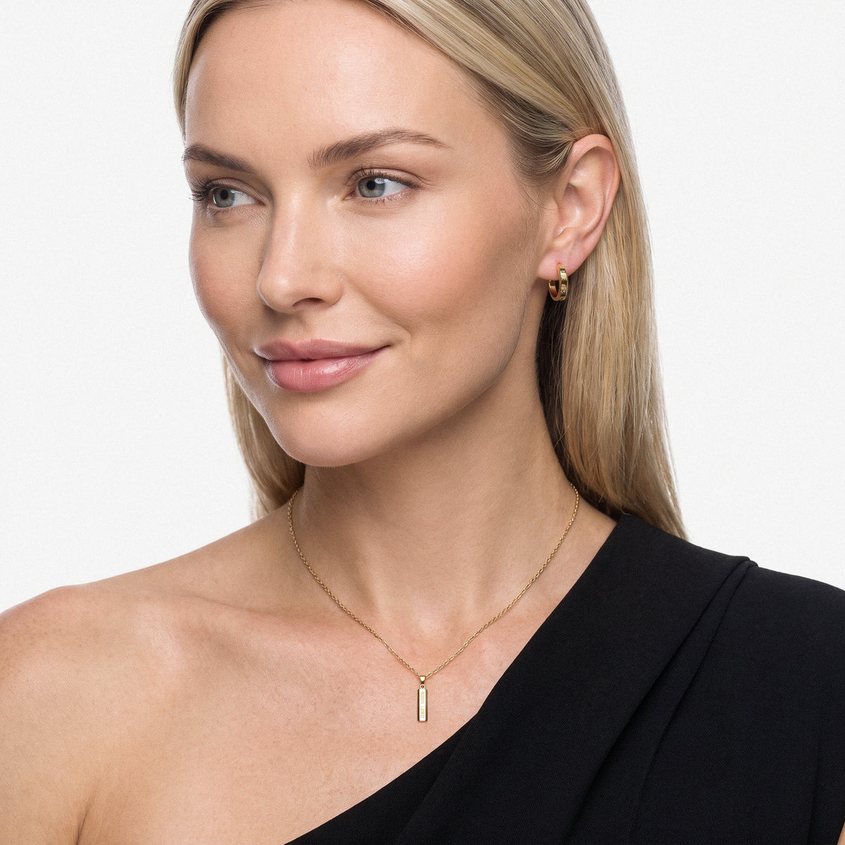 DELIVERER NECKLACE - GOLD