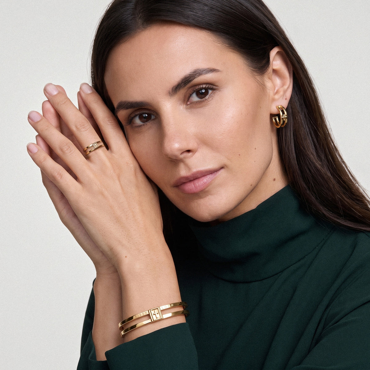 MEDIATOR EARRING - GOLD